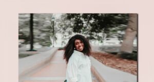 Mo’Lola – The Claim & Video Mo'Lola The Claim